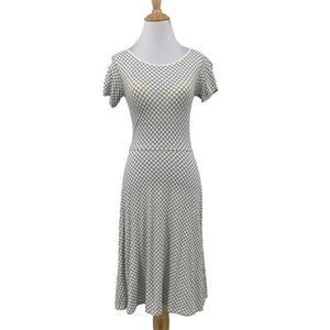 Uniqlo Bra Dress Womens XS Extra Small Ivory Black Geo Fit & Flare Short Sleeve